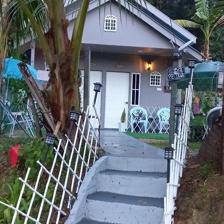 Sya Cottage 쿠알라 필라 외부 사진